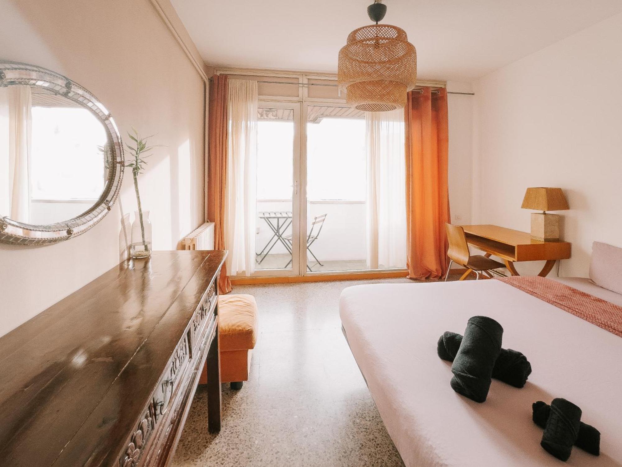 Lovely Rooms In Shared Apartment Gracia Neighborhood Barcelona Eksteriør bilde