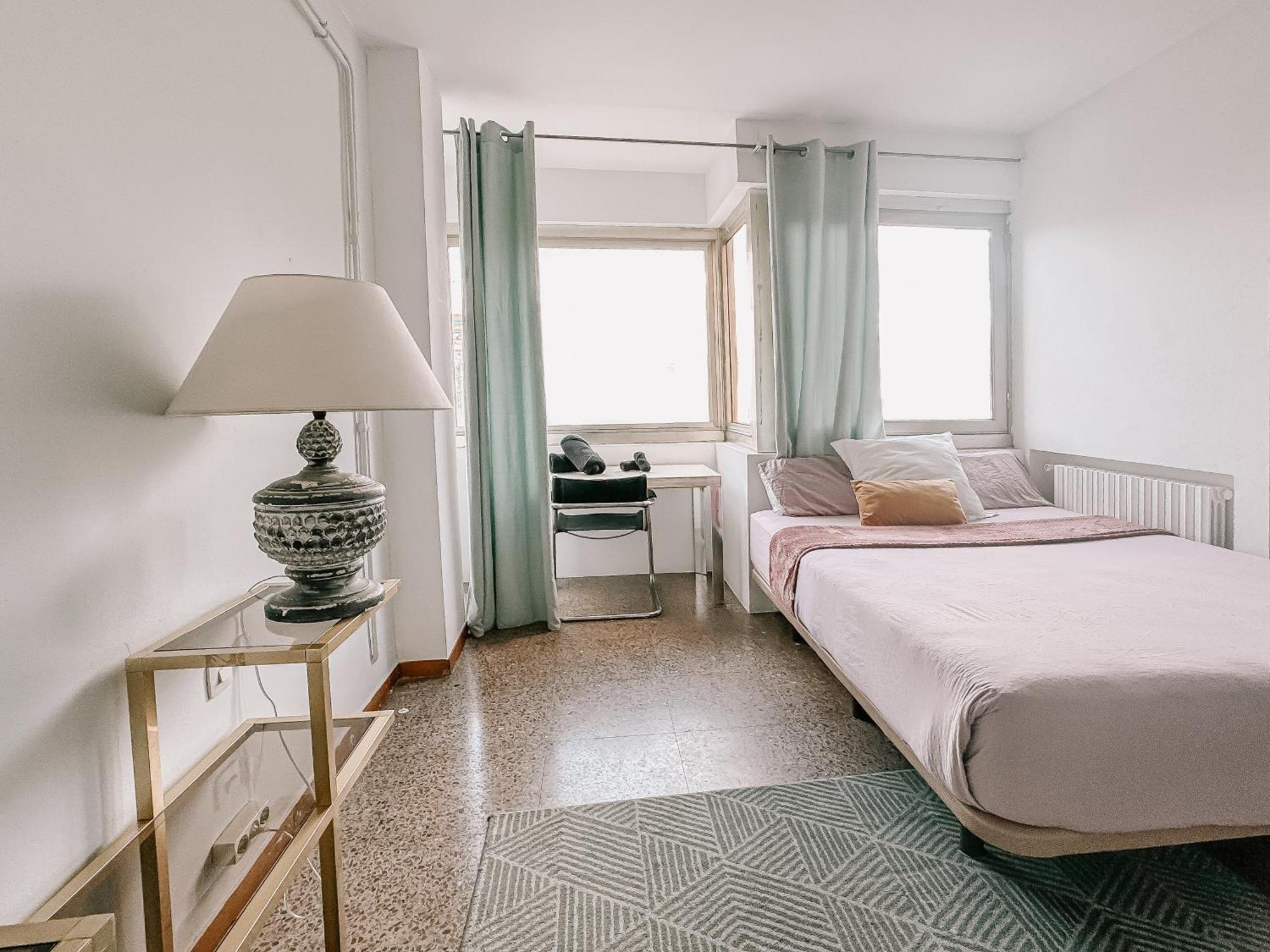 Lovely Rooms In Shared Apartment Gracia Neighborhood Barcelona Eksteriør bilde